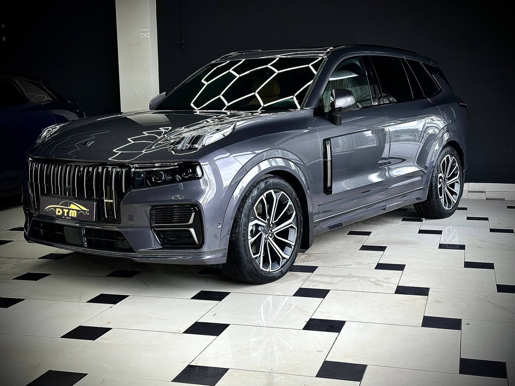 Полировка кузова Lynk & Co